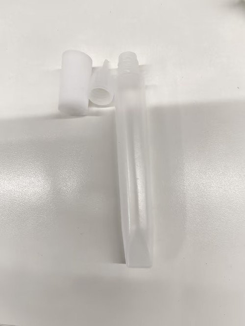 10ml半透明扁底涂鸦管