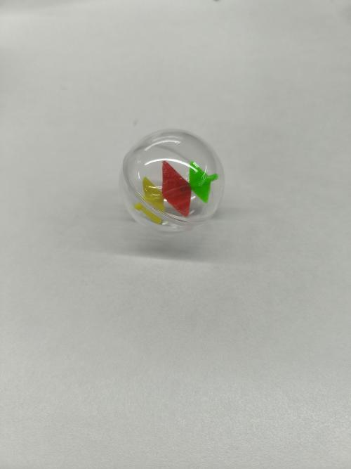 透明塑料球（透明，内含绿红黄配件）