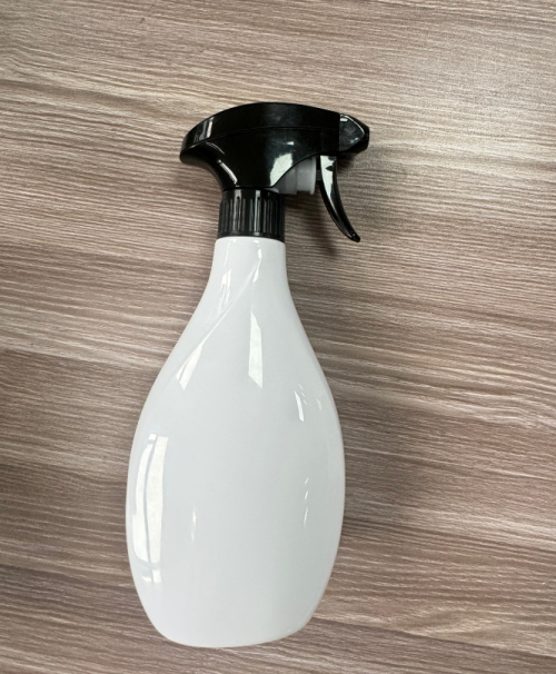 硬水渍清洁剂 窗户玻璃瓷砖皂垢水垢多方位多用途清洁用品瓶子(客供)