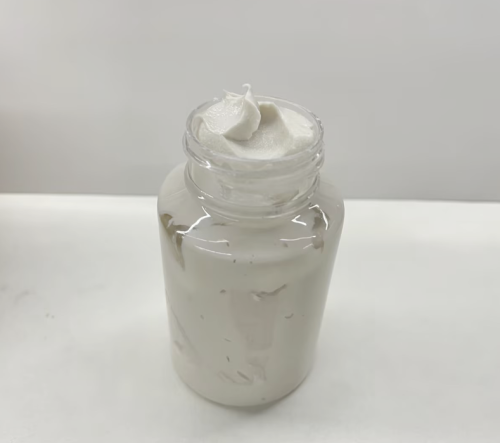 化妆品-白色一次性染发膏